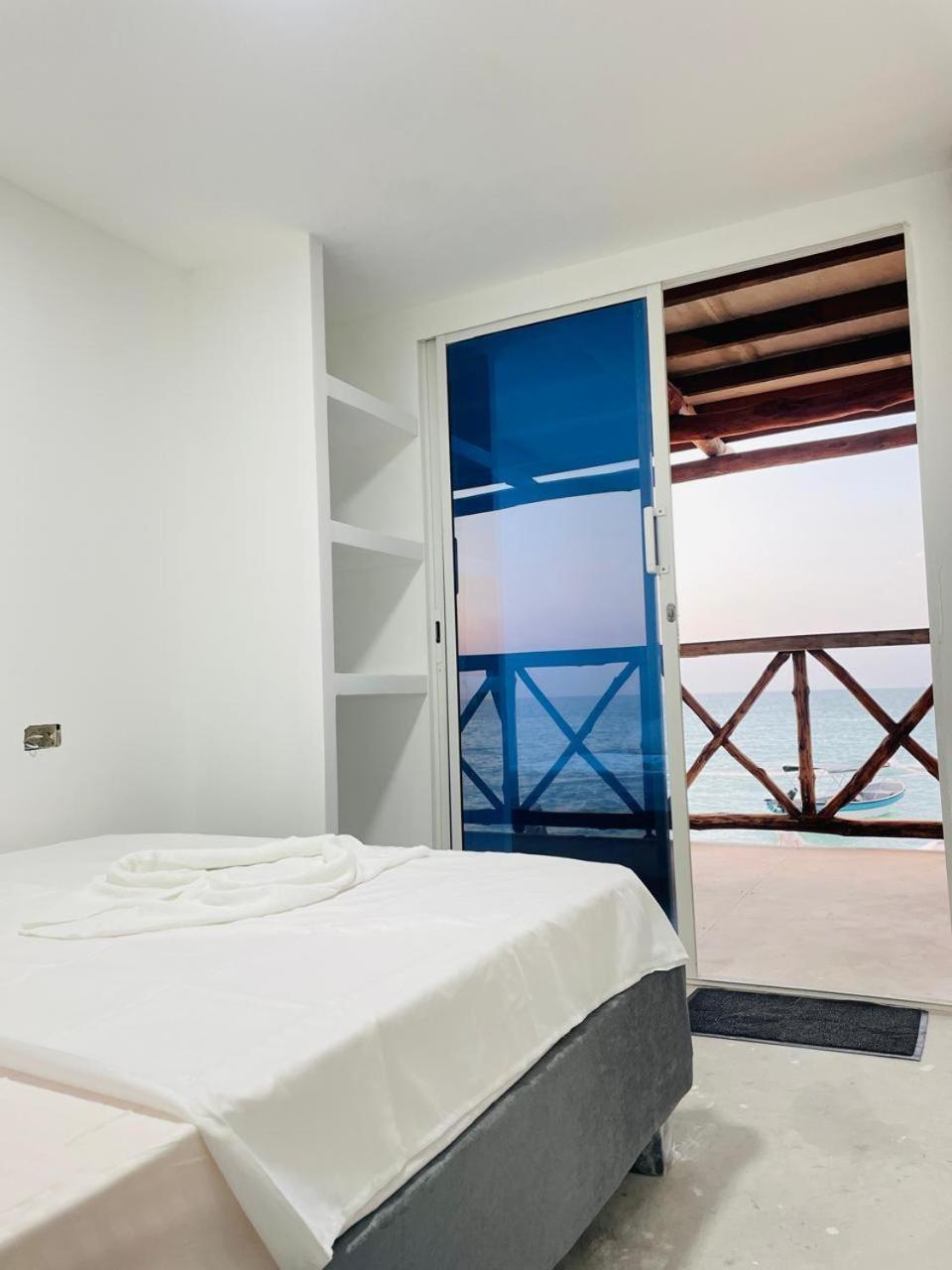 Mandala Beach Club Hotell Pendales Eksteriør bilde